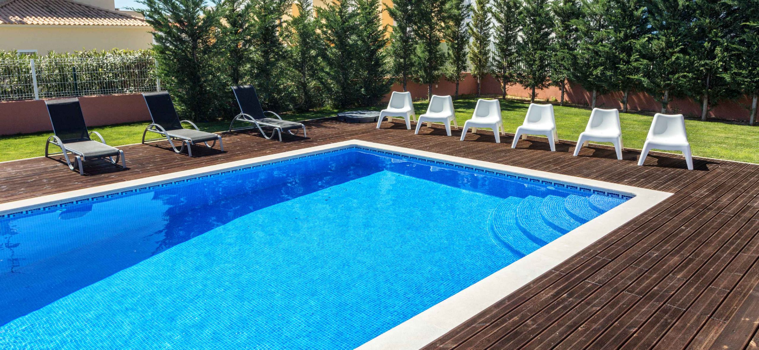 Quadrante Simétrico - Construção e Remodelação e Piscinas
